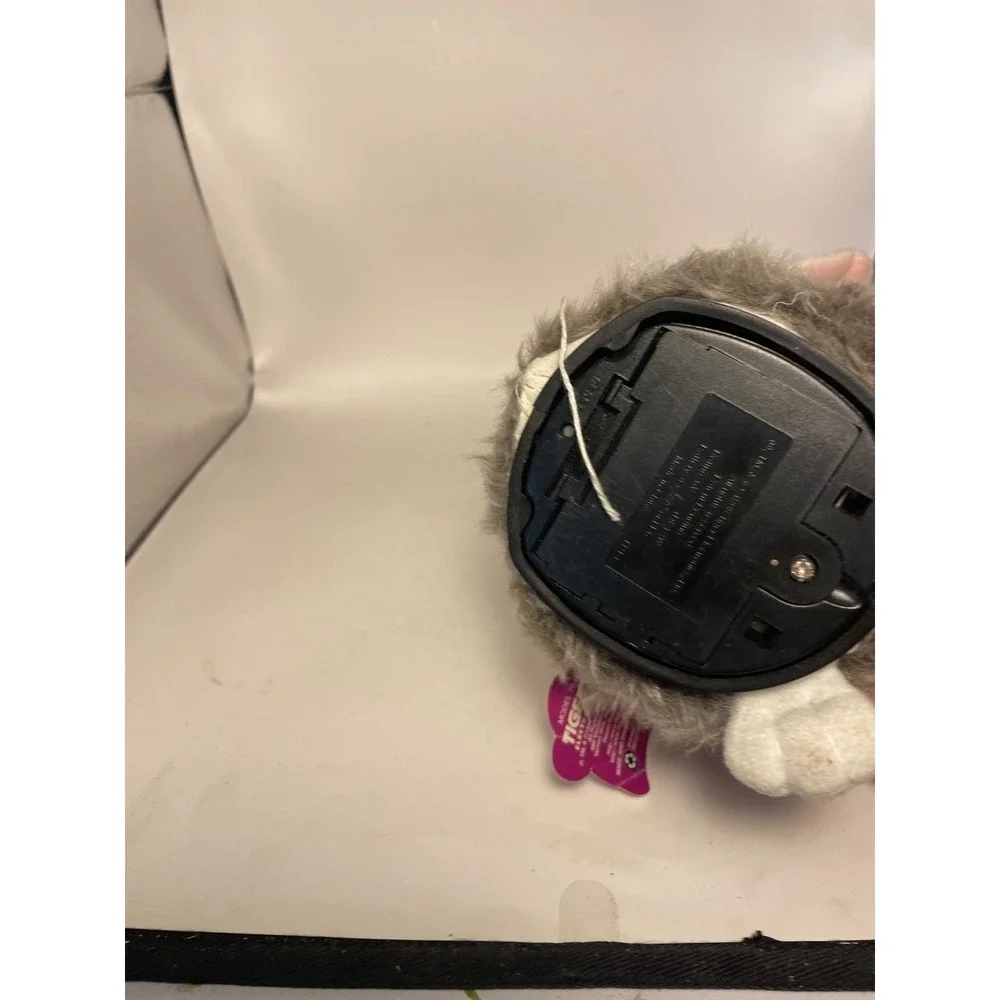 VTG 1999 Tiger Furby Electronics 70-800 Gray Fur Pink Ears Blue Eyes Toy